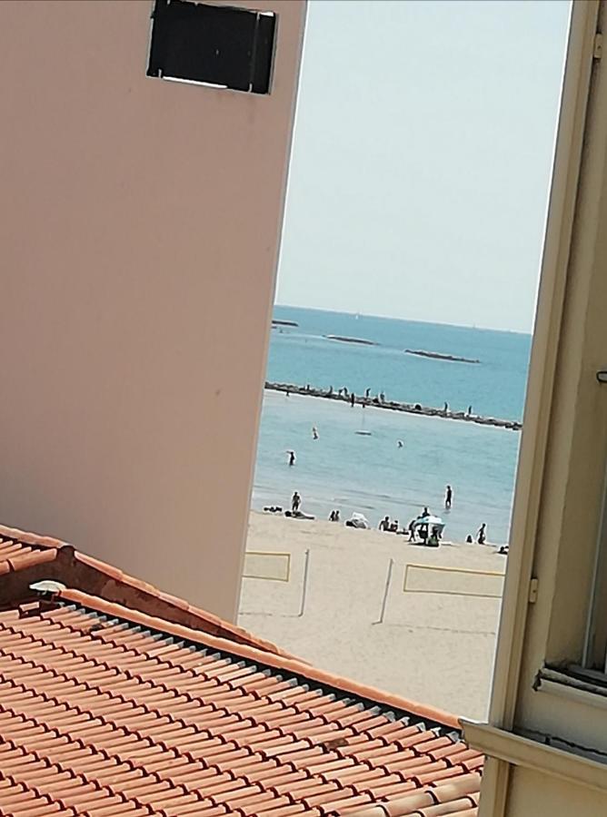 Les Pieds Dans L'Eau Apartamento Le Grau-dʼAgde Exterior foto